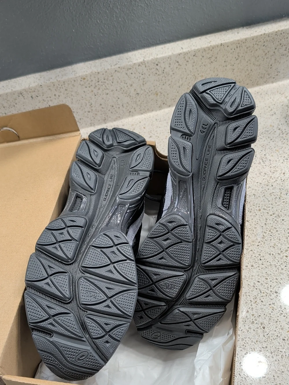 ASICS Gel-NYC Men's Graphite Grey/Black Sneakers Size 10